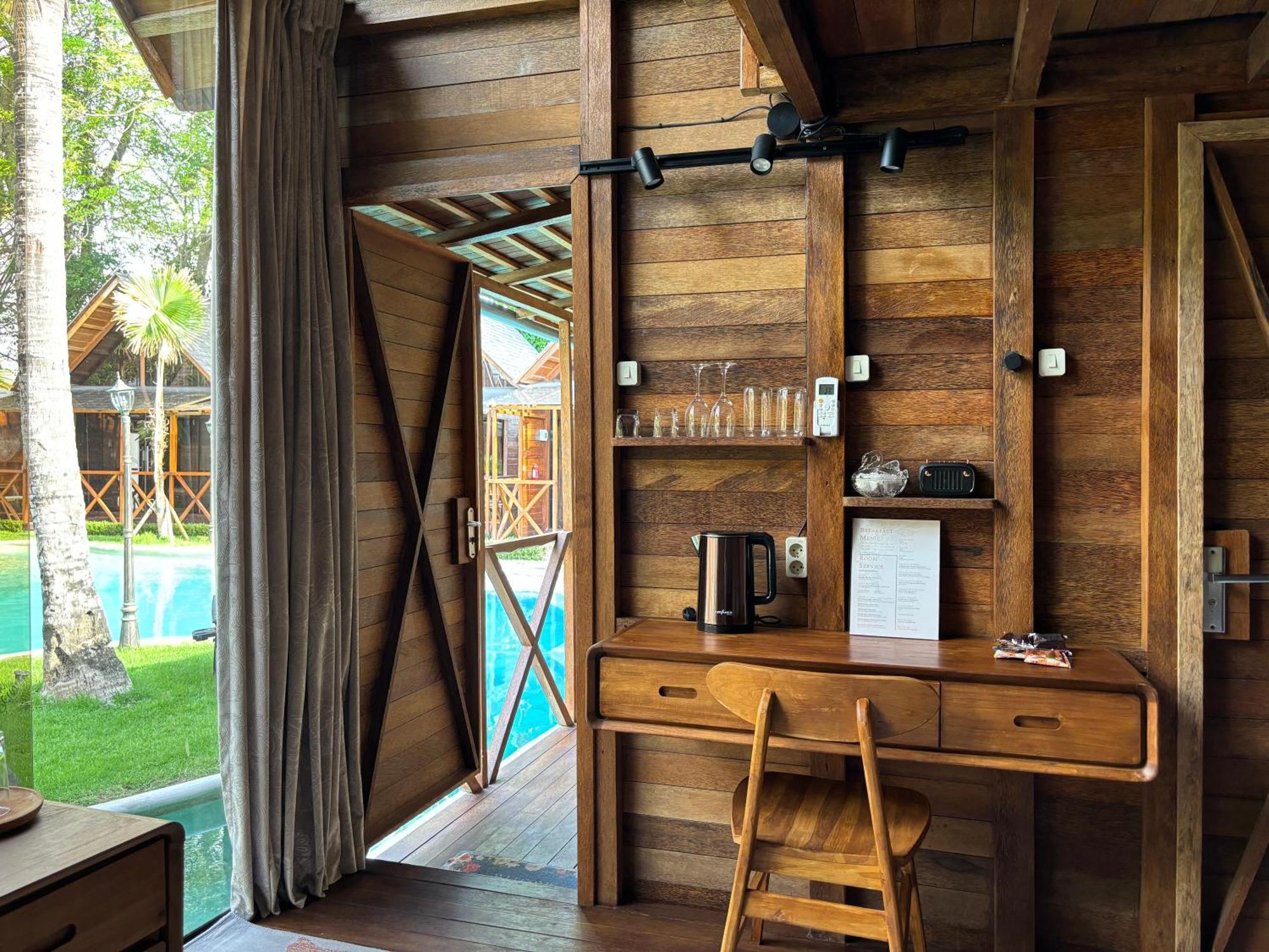 Bali Lagoon Bungalows, Nusa Dua Benoa Exterior foto