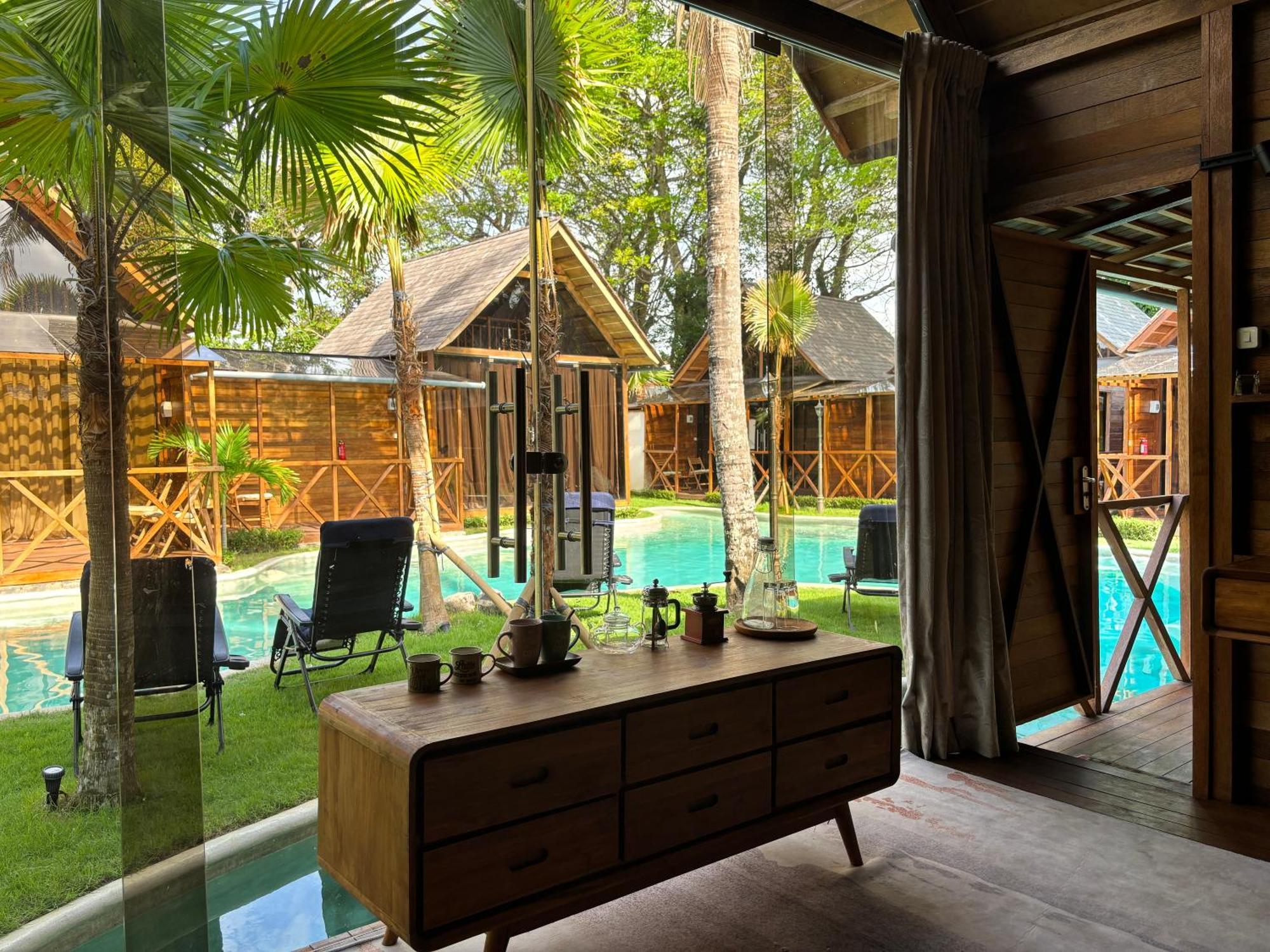 Bali Lagoon Bungalows, Nusa Dua Benoa Exterior foto