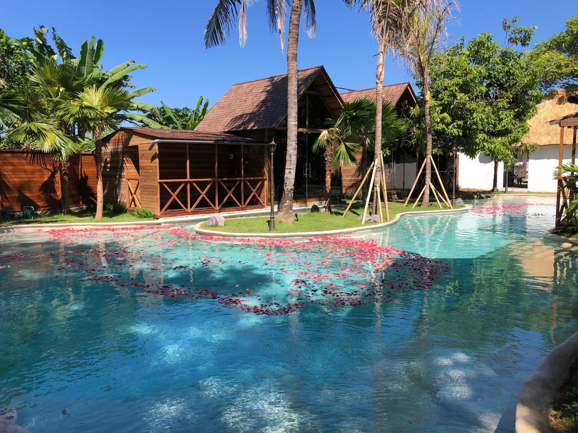 Bali Lagoon Bungalows, Nusa Dua Benoa Exterior foto